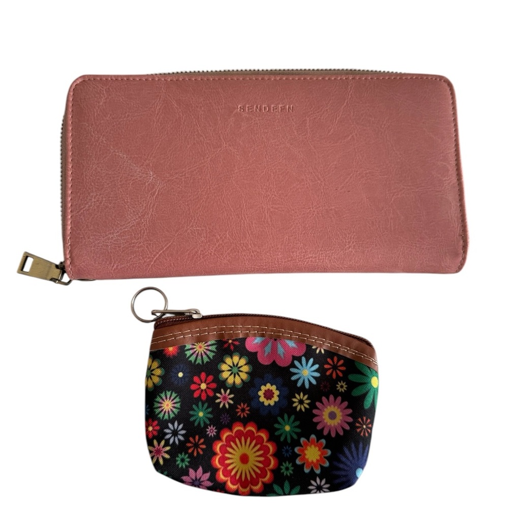 Sendefn | Blush Pink wallet and floral coin keychain wallet